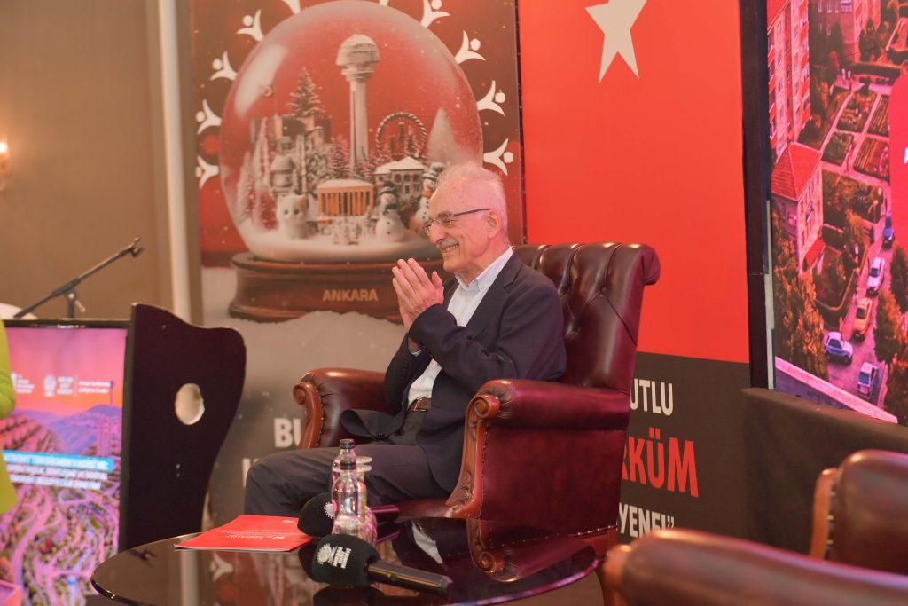 AKK Türk Siyasetinin Mihenk Taşlarından Murat Karayalçın’ı Ağırladı — fotoğraf 9