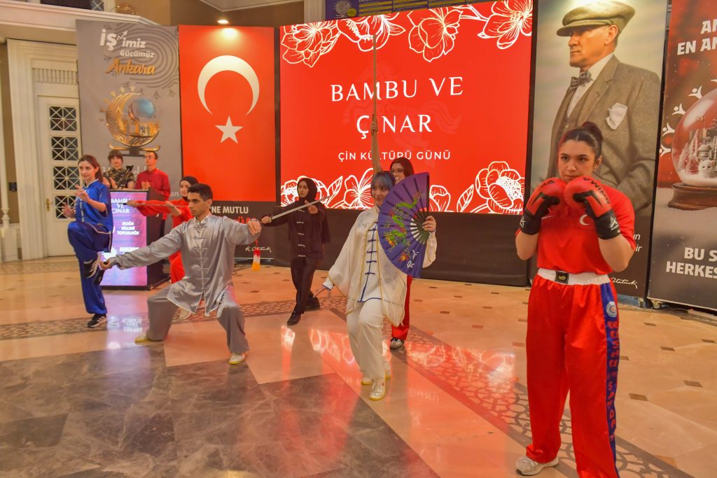 ANKARA KENT KONSEYİ HACI BAYRAM VELİ ÜNİVERSİTESİ DOĞU DİLLERİ TOPLULUĞU’NU AĞIRLADI — fotoğraf 5