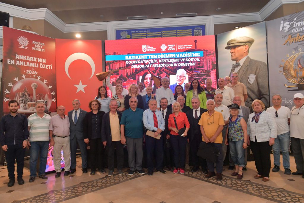 AKK Türk Siyasetinin Mihenk Taşlarından Murat Karayalçın’ı Ağırladı — fotoğraf 23