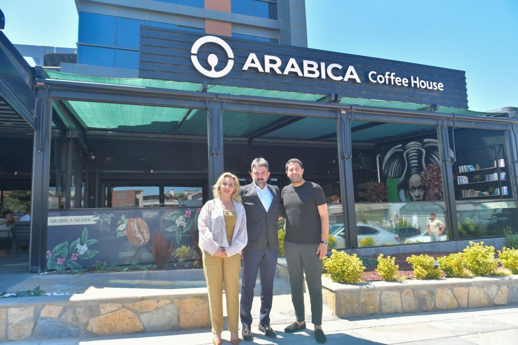 AKK Başkanı Halil İbrahim Yılmaz’dan “Arabica Coffe House” Markasına Anlamlı Ziyaret — fotoğraf 6