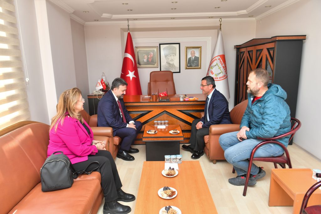 AKK Başkanı Halil İbrahim Yılmaz’dan Polatlı Bakkallar Ve Bayiler Esnaf Odası Başkanı Davut Yaşar’a Hayırlı Olsun Ziyareti — fotoğraf 5
