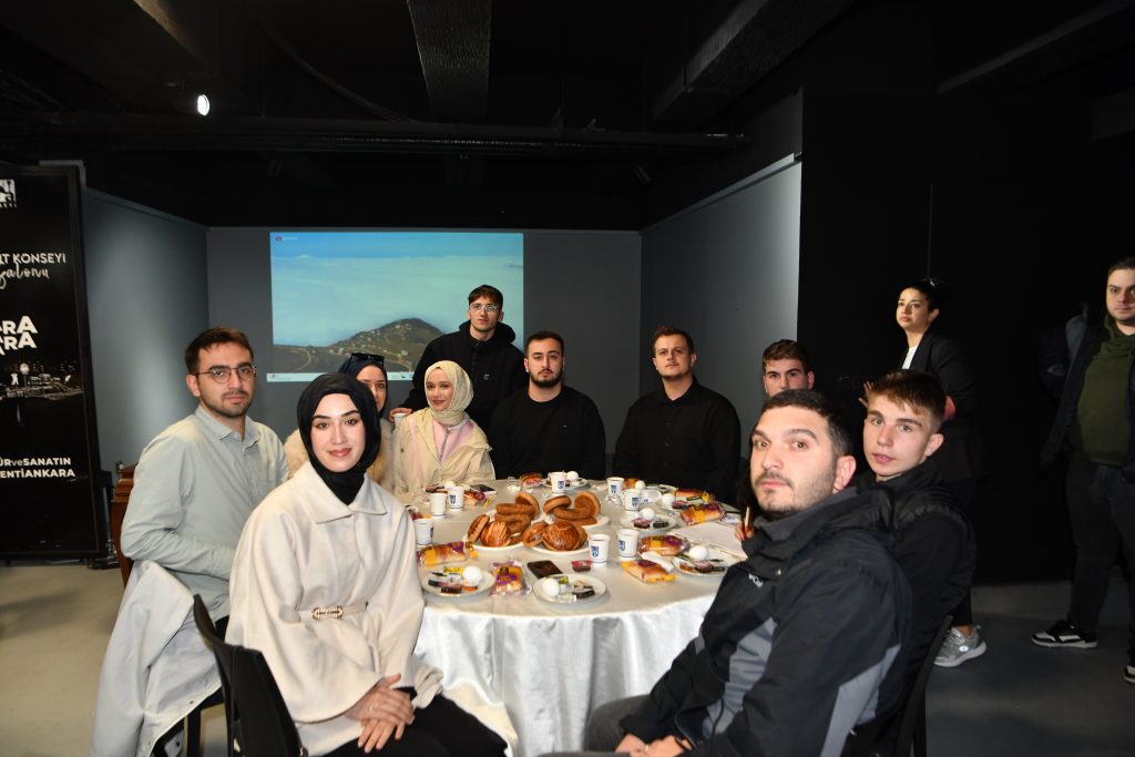 AK Parti Gençlik Kolları Rizeli Gençler Ziyaret — fotoğraf 9