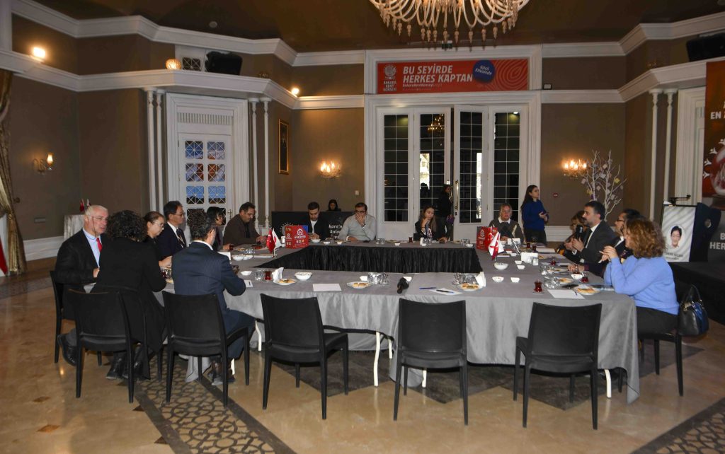 AKK, Diplomatik Temaslarına Bir Yenisi Daha Eklendi — fotoğraf 10