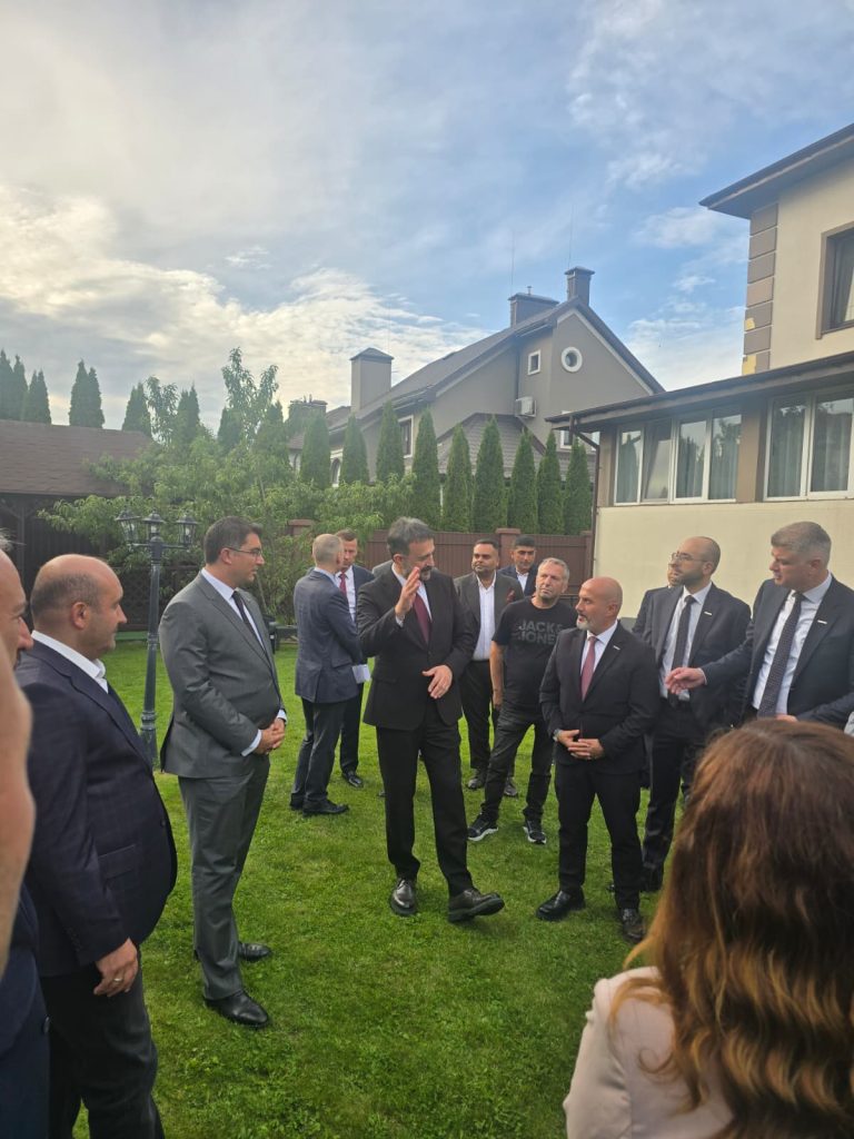 ATO ve ASKON Heyetleri’nin Belarus’ta Büyükelçilik Ziyareti — fotoğraf 6