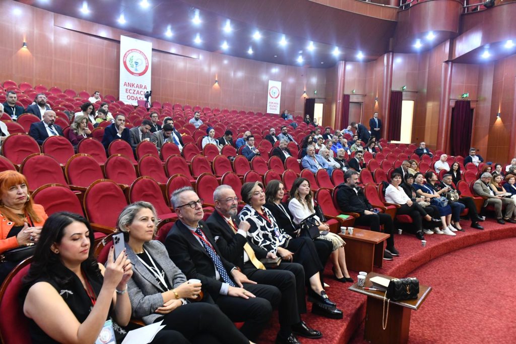 Ankara Eczacı Odası’nda Genel Kurul Heyecanı — fotoğraf 7