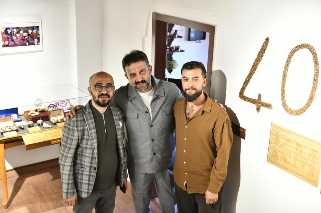 Ankara Kent Konseyi Başkanı Halil İbrahim Yılmaz, Gürkan Plak 1970 Ziyaret Etti. — fotoğraf 18