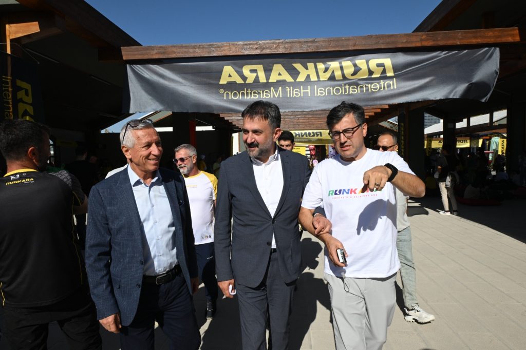 Runkara Yarı Maratonu: Başkentte Rekor Katılım ve Dayanışma Rüzgarı! — fotoğraf 16