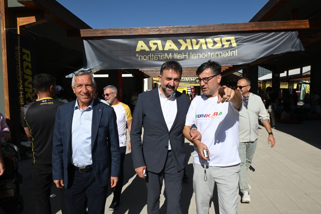 Runkara Yarı Maratonu: Başkentte Rekor Katılım ve Dayanışma Rüzgarı! — fotoğraf 17