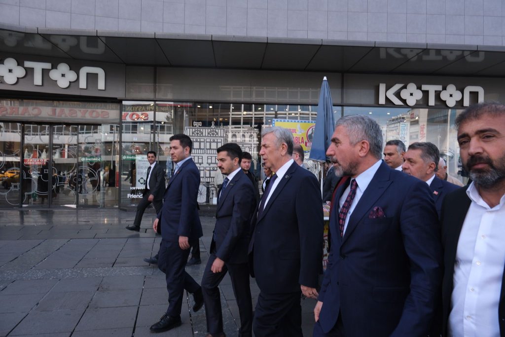 Mansur Yavaş Esnafla Buluştu! — fotoğraf 6