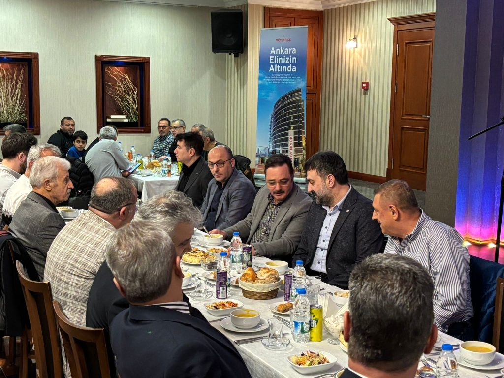 AKK Başkanı Halil İbrahim Yılmaz, Amatör Spor Kulüplerinin Düzenlediği İftar Programına Katıldı — fotoğraf 7
