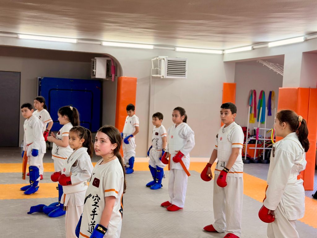AKK Başkanı Halil İbrahim Yılmaz Batıkent Best Spor Kulübü’nün Açılış Programına Katıldı — fotoğraf 6