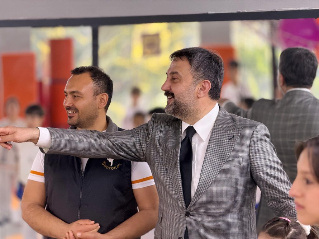 AKK Başkanı Halil İbrahim Yılmaz Batıkent Best Spor Kulübü’nün Açılış Programına Katıldı — fotoğraf 9