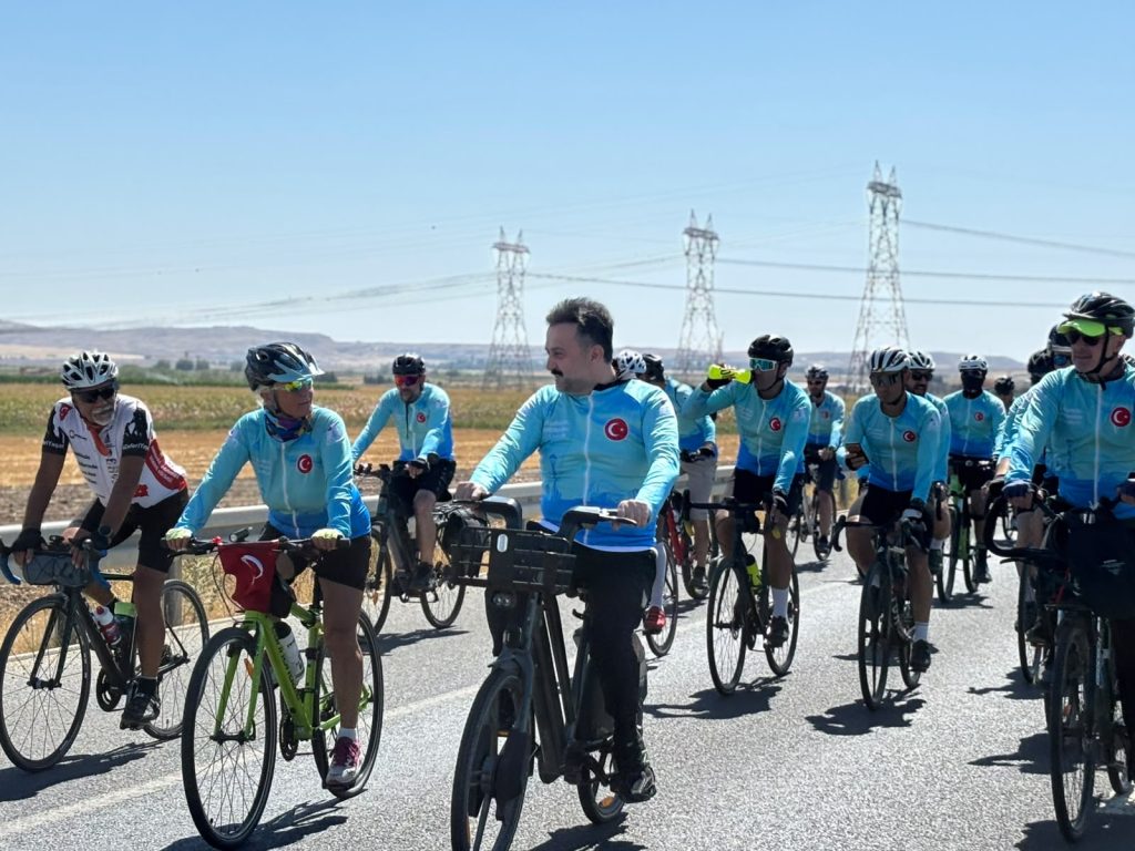 Cumhuriyet’in İzinde Pedallar Ankara Kent Konseyi’nden Anadolu OSB’ye Uzandı — fotoğraf 4