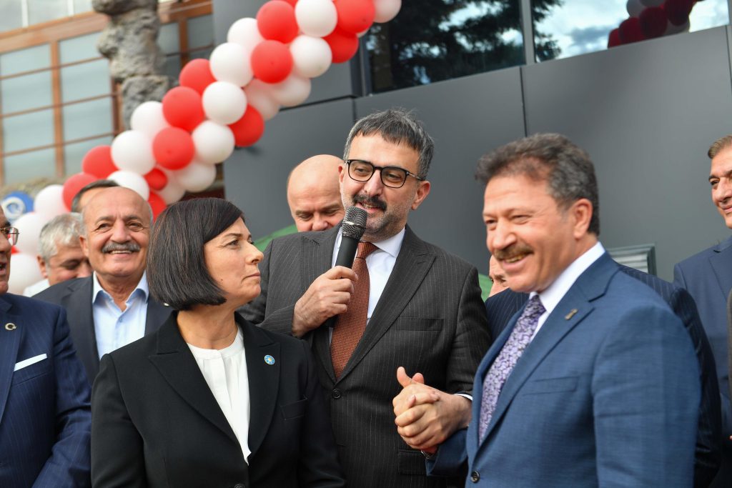 AKK Başkanı Halil İbrahim Yılmaz Ankara Oto Sanatkarları Odası Genel Merkezi Açılışına Katıldı — fotoğraf 11