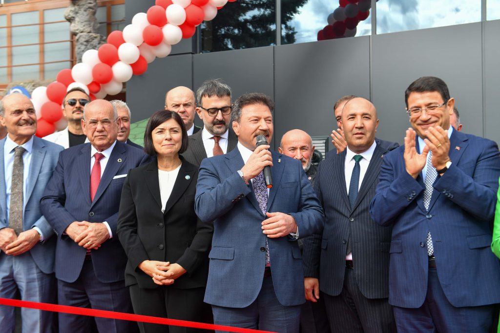 AKK Başkanı Halil İbrahim Yılmaz Ankara Oto Sanatkarları Odası Genel Merkezi Açılışına Katıldı — fotoğraf 2