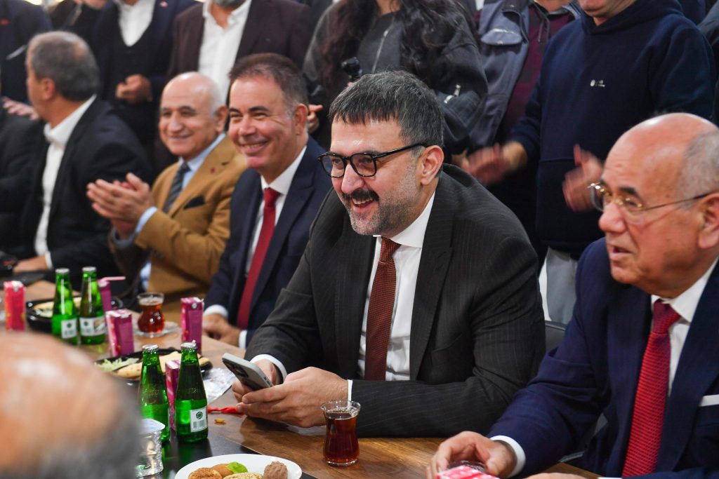 AKK Başkanı Halil İbrahim Yılmaz Ankara Oto Sanatkarları Odası Genel Merkezi Açılışına Katıldı — fotoğraf 3
