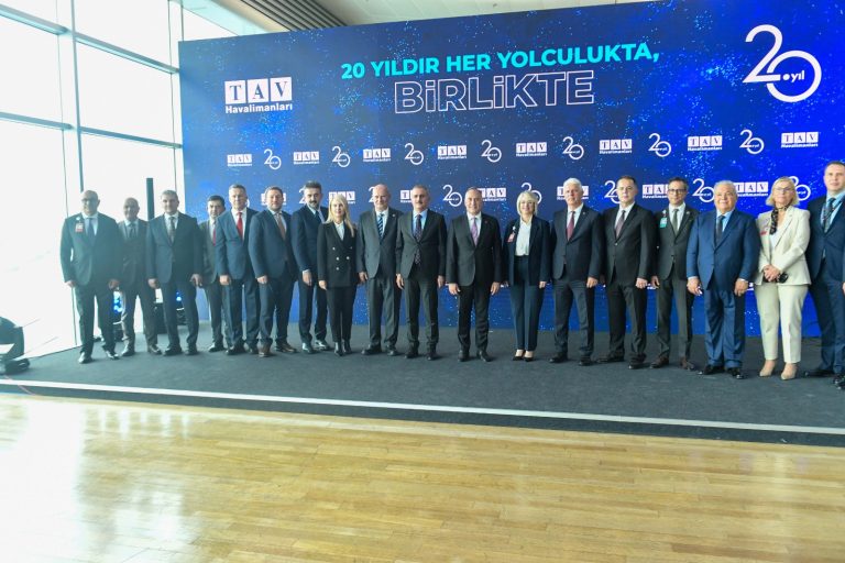 AKK BAŞKANI HALİL İBRAHİM YILMAZ TAV HAVALİMANLARI’NIN ESENBOĞA’DAKİ 20. YIL KUTLAMASINA KATILDI