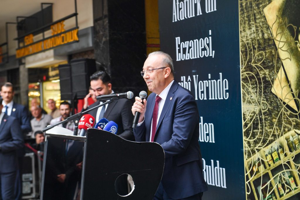AKK BAŞKANI HALİL İBRAHİM YILMAZ ANKARA ECZACILIK TARİHİ SERGİ EVİ’NİN AÇILIŞINA KATILDI — fotoğraf 13