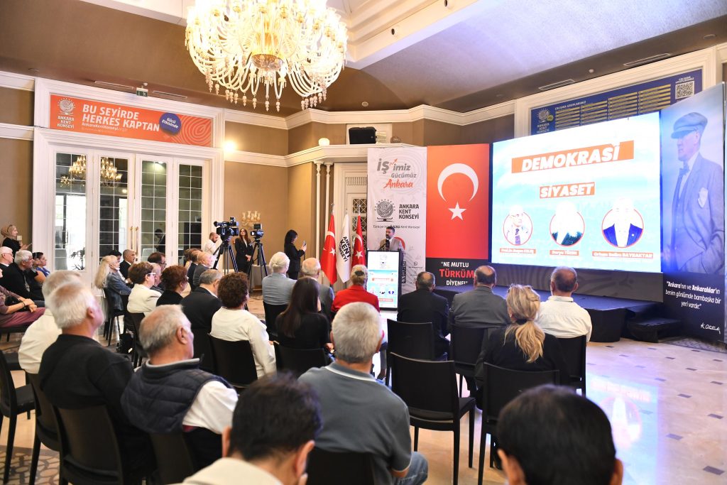 Demokrasi, Kentleşme ve Siyaset — fotoğraf 6