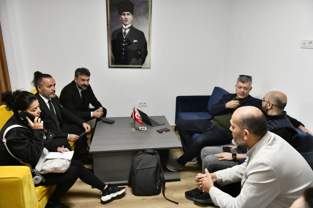 Şeridinde Kal Kampanyası Radyo Trafik Canlı Yayın — fotoğraf 2