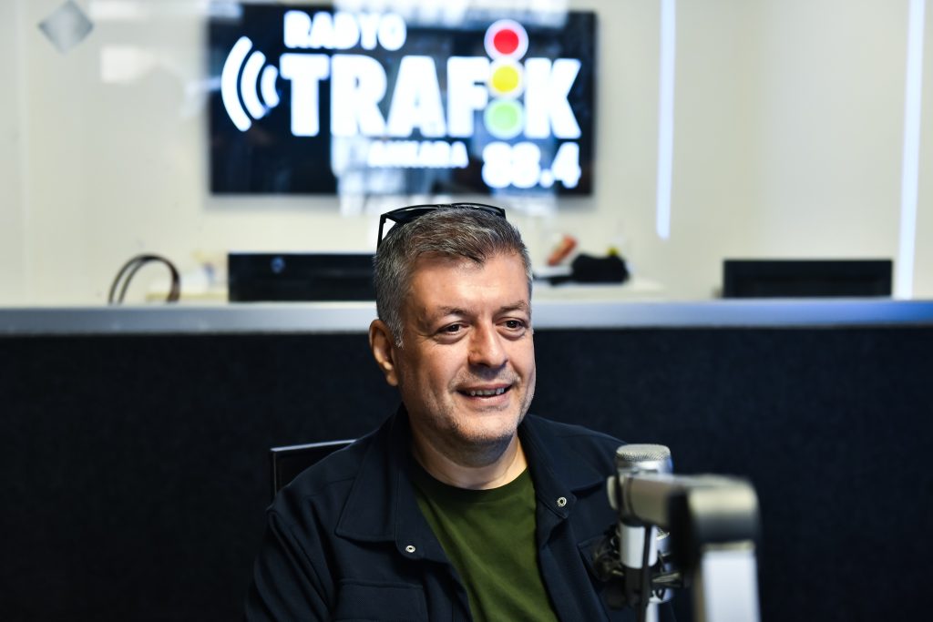 Şeridinde Kal Kampanyası Radyo Trafik Canlı Yayın — fotoğraf 10