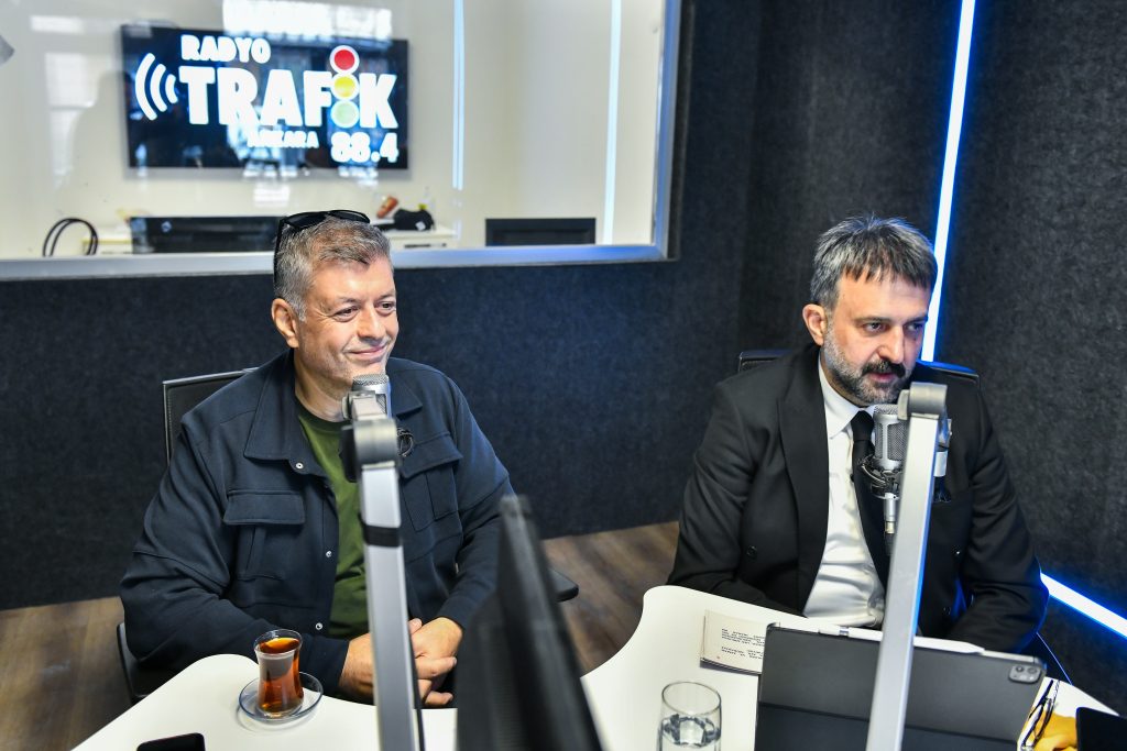 Şeridinde Kal Kampanyası Radyo Trafik Canlı Yayın — fotoğraf 13