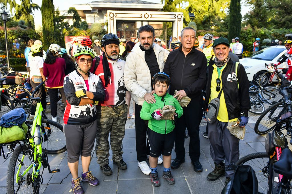 Başkentte Pedallar “Geleneksel 9. Zafer Bayramı Kutlamarı” İçin Çevrildi — fotoğraf 2