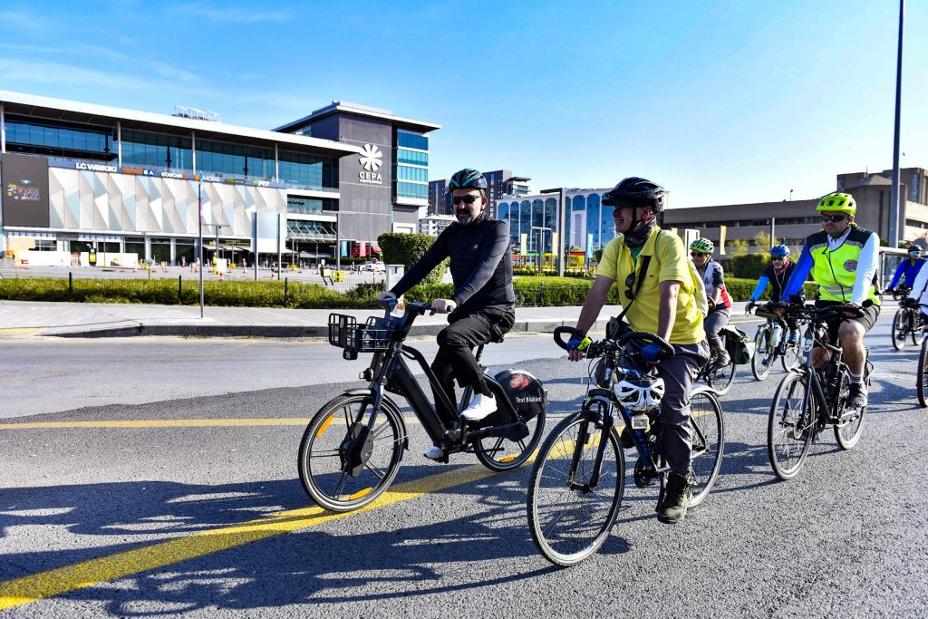 Başkentte Pedallar “Geleneksel 9. Zafer Bayramı Kutlamarı” İçin Çevrildi — fotoğraf 5