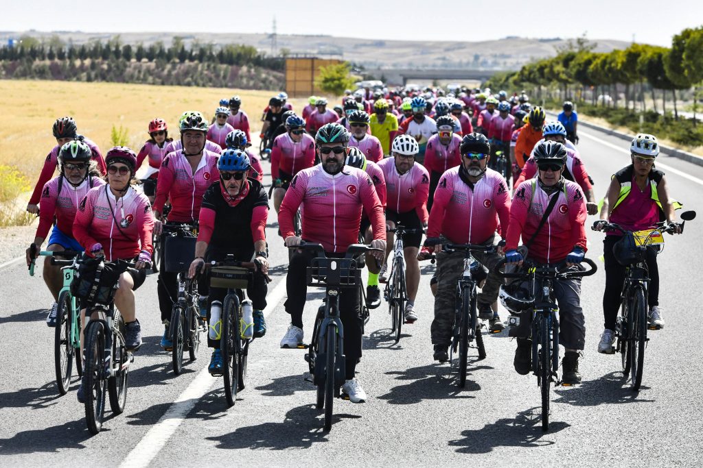 Başkentte Pedallar “Geleneksel 9. Zafer Bayramı Kutlamarı” İçin Çevrildi — fotoğraf 13