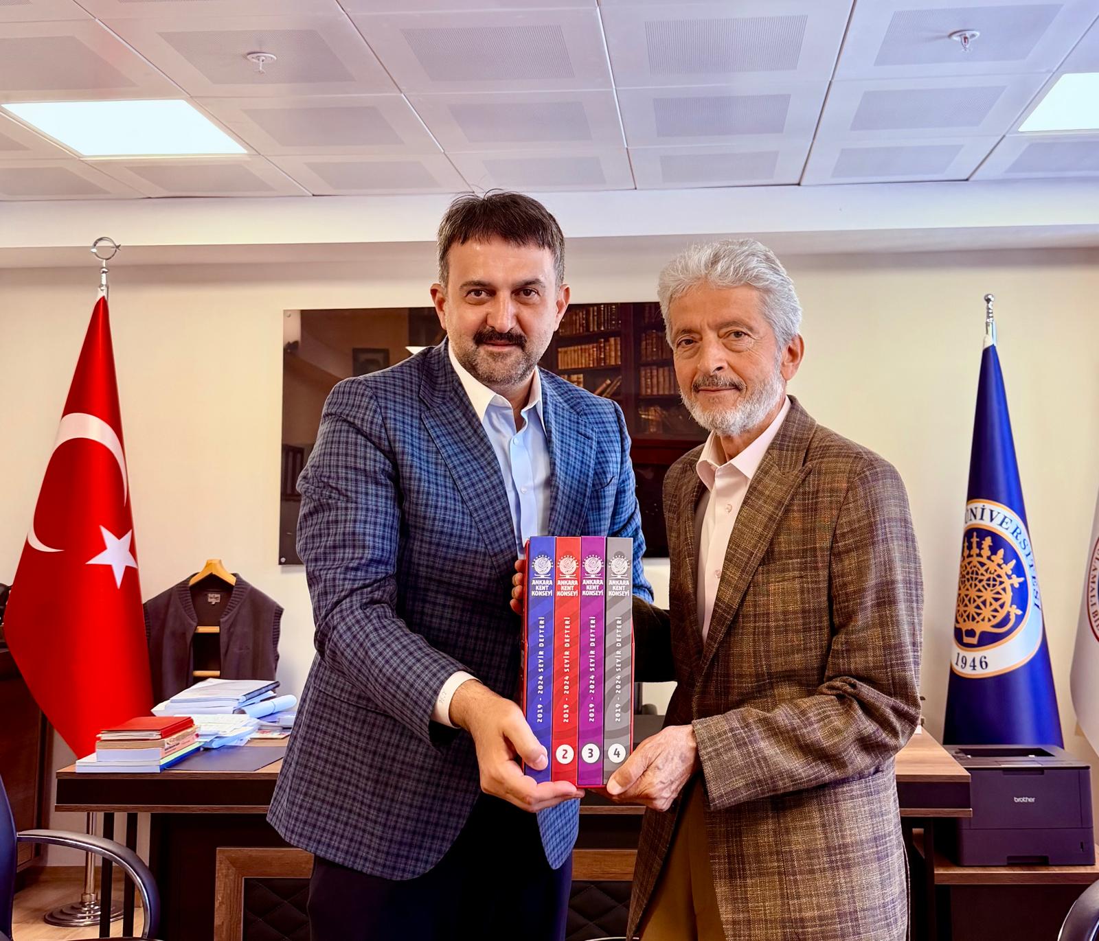 AKK Başkanı Halil İbrahim Yılmaz Prof. Dr. Mustafa Tuna’yı Ziyaret Etti