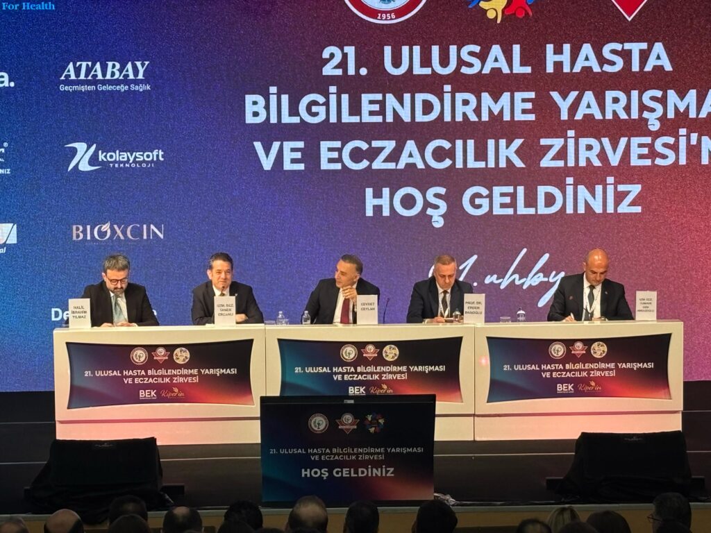 Ulusal Hasta Bilgilendirme Yarışması ve Eczacılık Zirvesi — fotoğraf 2
