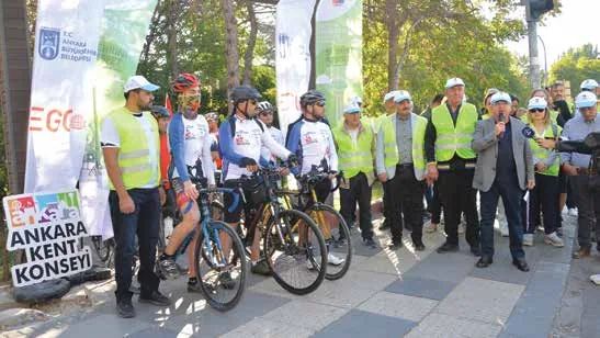 7. Geleneksel Zafer Bayramı Kutlamaları Kapsamında 100. Yıl Anısına 60 Sporcu Pedalladı — Fotoğraf 6