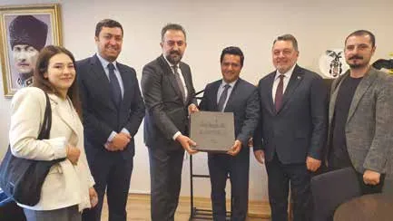 Ankara Kent Konseyi’nden Çankaya Belediye Başkanı Hüseyin Can Güner’e Tebrik Ziyareti — Fotoğraf 4