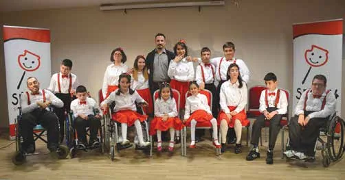Müziğin İyileştirici Gücü Ankara Karma Çocuk Korosu — Fotoğraf 2